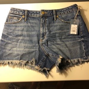 Women’s High Rise Jean Shorts